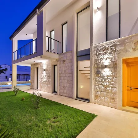 Villa Upstate Luxurious *